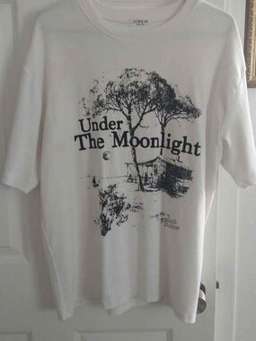 LEWKIN Made In Korea Under The Moonlight Graphic Tee - White